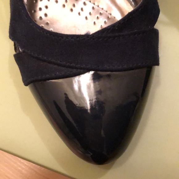 New navy bleue heels with strap - Picture 7 of 11